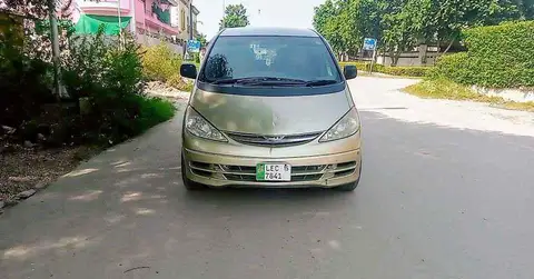 Toyota Estima 2000