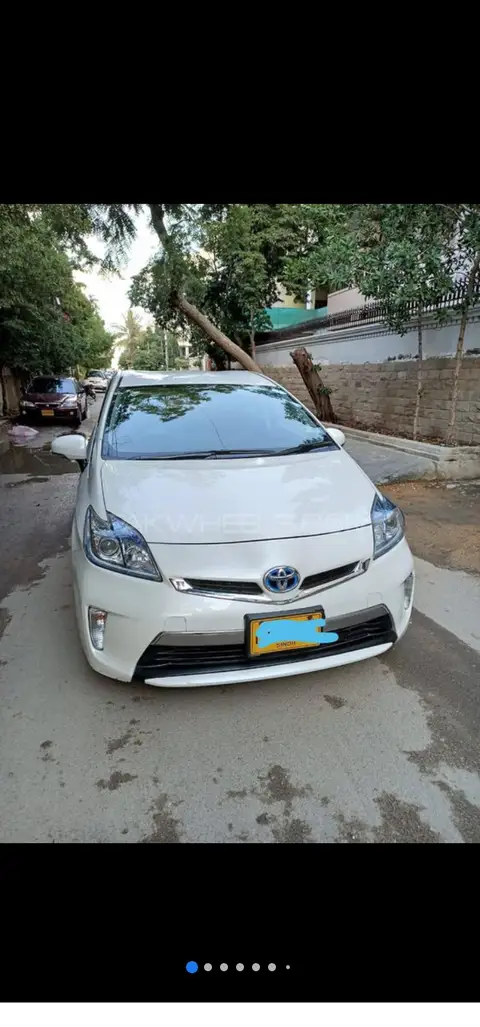 Toyota Prius 2014