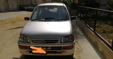 Daihatsu Cuore 2004