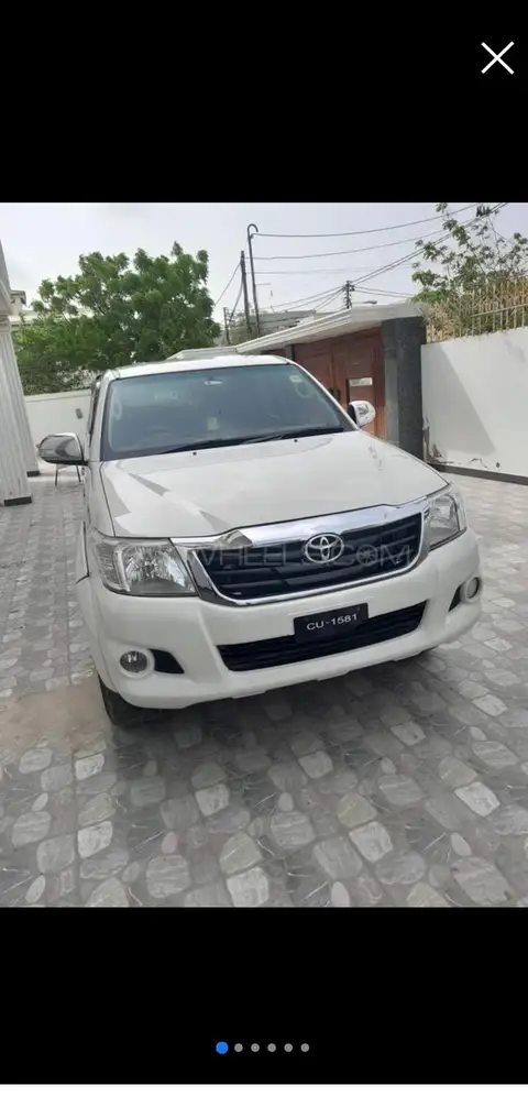 Toyota Hilux 2012
