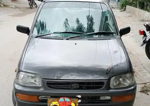 Daihatsu Cuore 2011