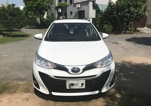 Toyota Yaris 2021