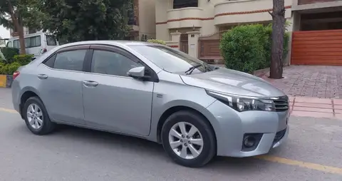 Toyota Corolla 2015