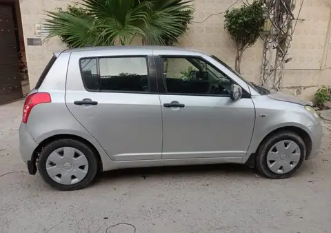 Suzuki Swift 2011
