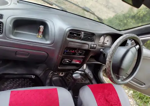 Suzuki Alto 2001