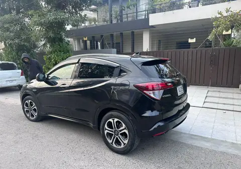 Honda Vezel 2014