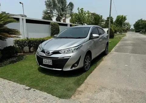 Toyota Yaris 2021