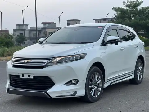 Toyota Harrier Premium Advanced Package